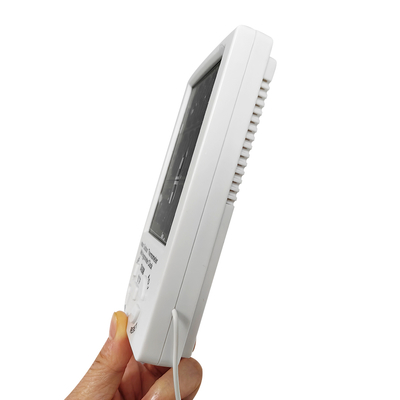 Termômetro com Display Digital e Exibição de Temperatura Dupla