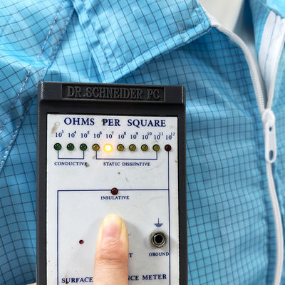 Jaleco de laboratório antiestático azul com grade de tecido 98% poliéster e 2% fibra de carbono